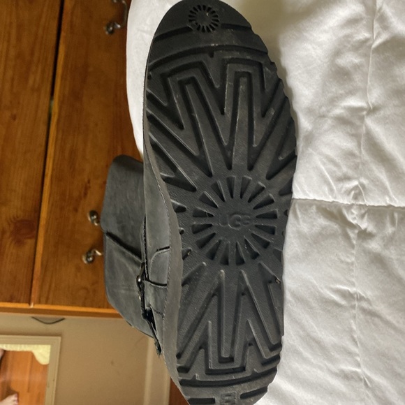 Ugg boots size 9 (Jasper) Good Condition - Picture 8 of 9